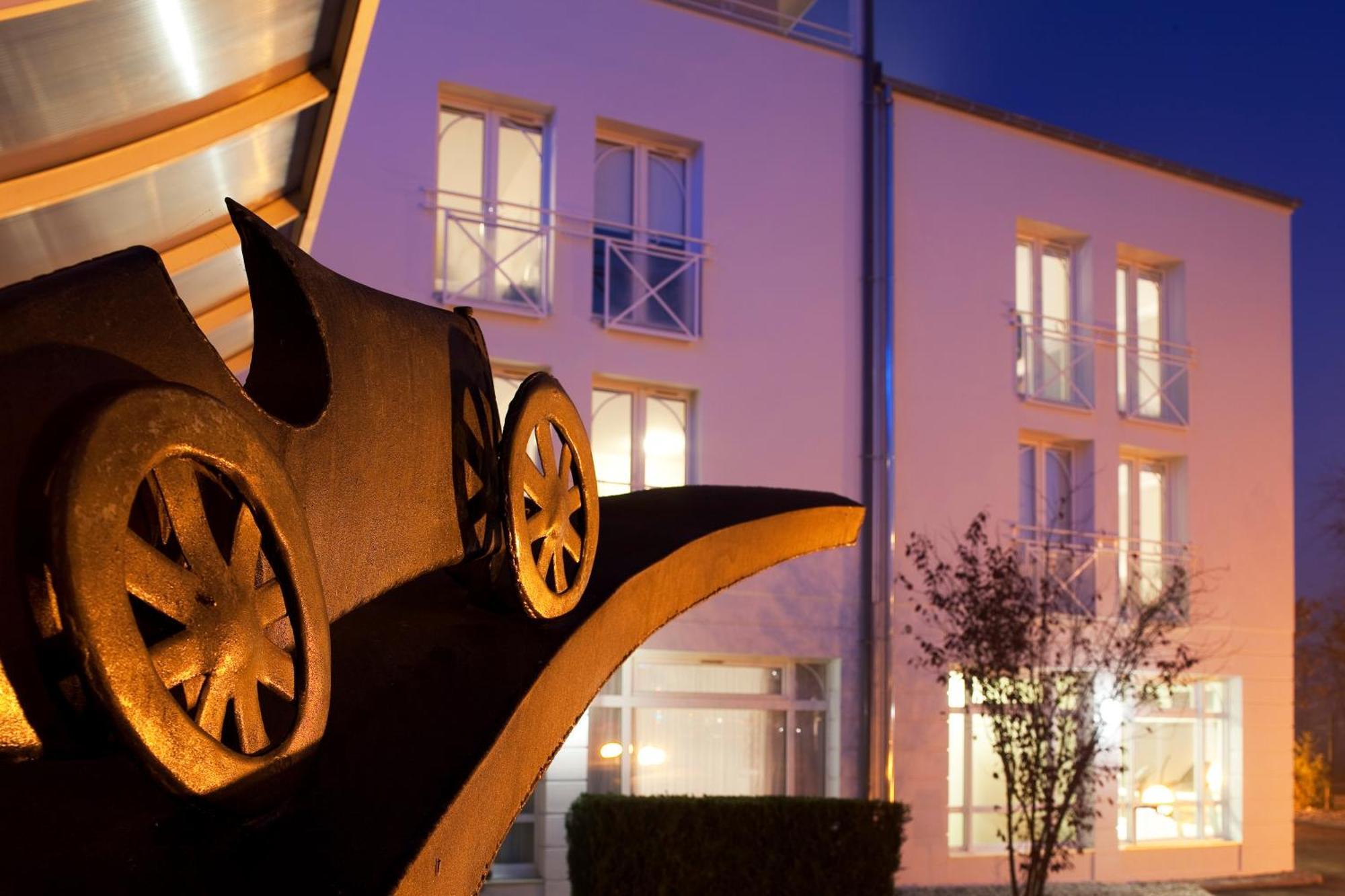 Hotel Le Bugatti Molsheim Esterno foto